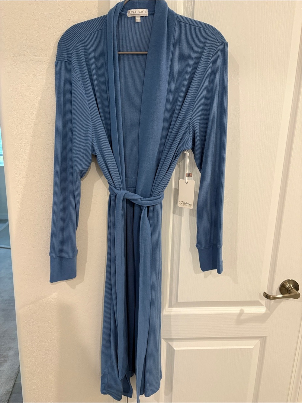 PJ Salvage NWT - Textured Essentials Riter Robe. XL